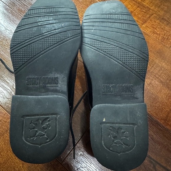 Stacy Adams Black Oxford Shoes with Polished Leather - Picture 4 of 4